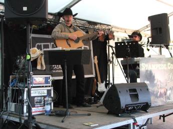 BJ & Hucky aka Stampede Country