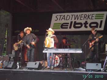 Zydeco Annie & The Swamp Cats